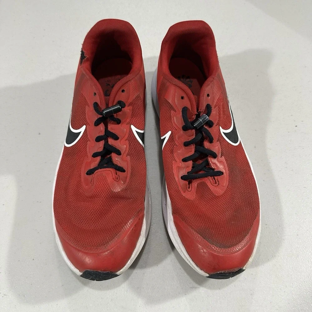 Nike Footwear Nike Star Runner Shoes Red White Black Size 7Y